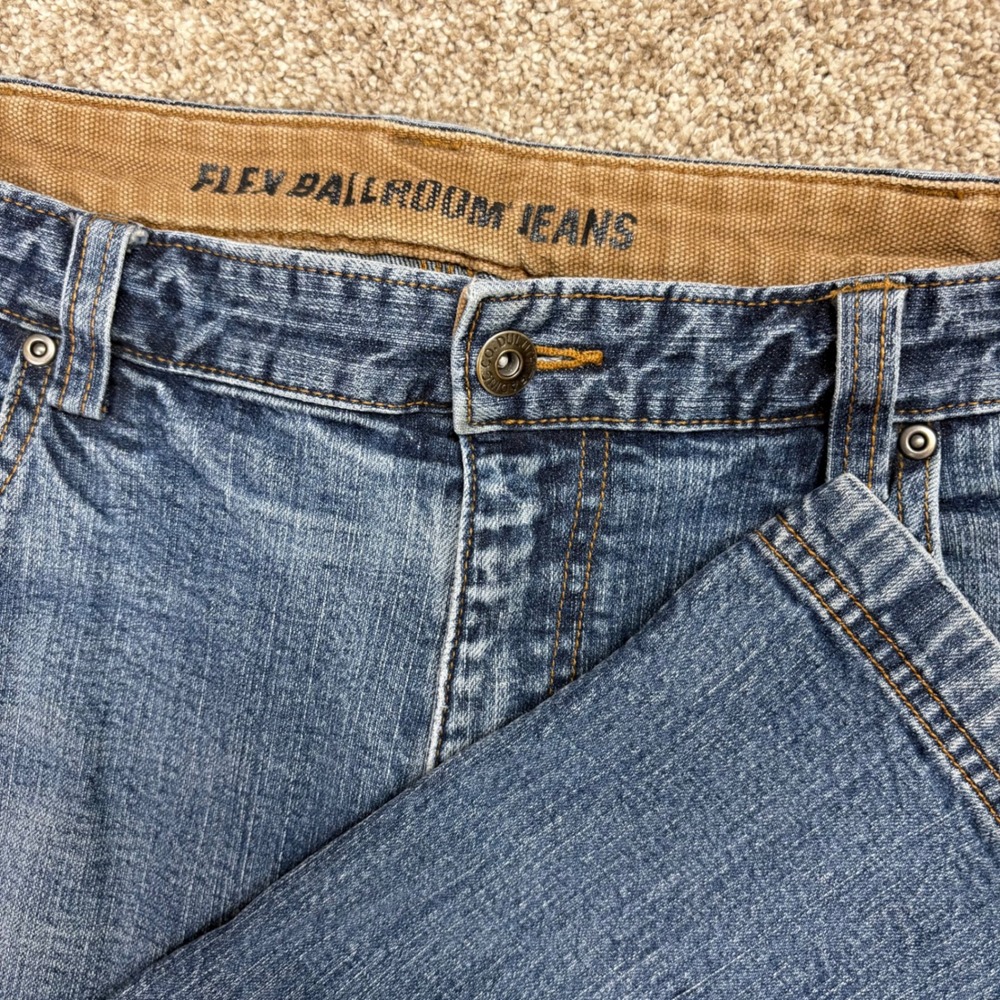 Duluth Trading Flex Ballroom Jeans Mens 40x32 Blue Medium Wash Stretch Workwear
